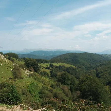 Aitzkorri ホームステイ *